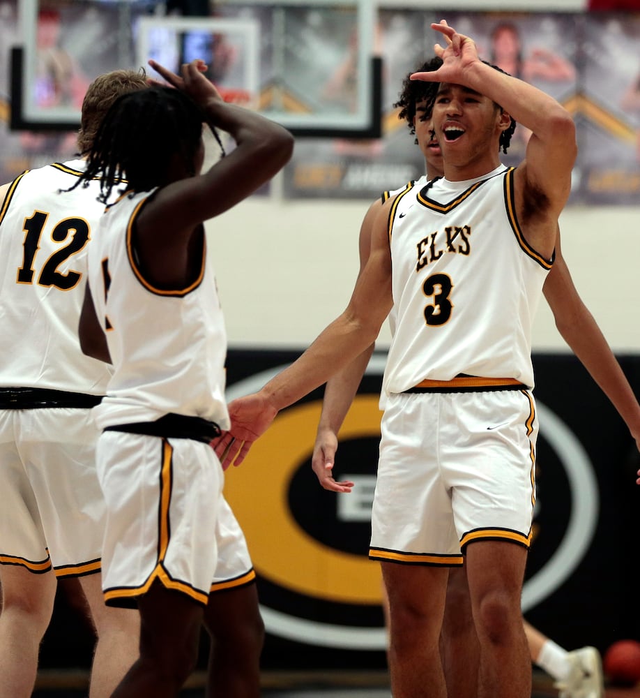 Springfield Centerville basketball