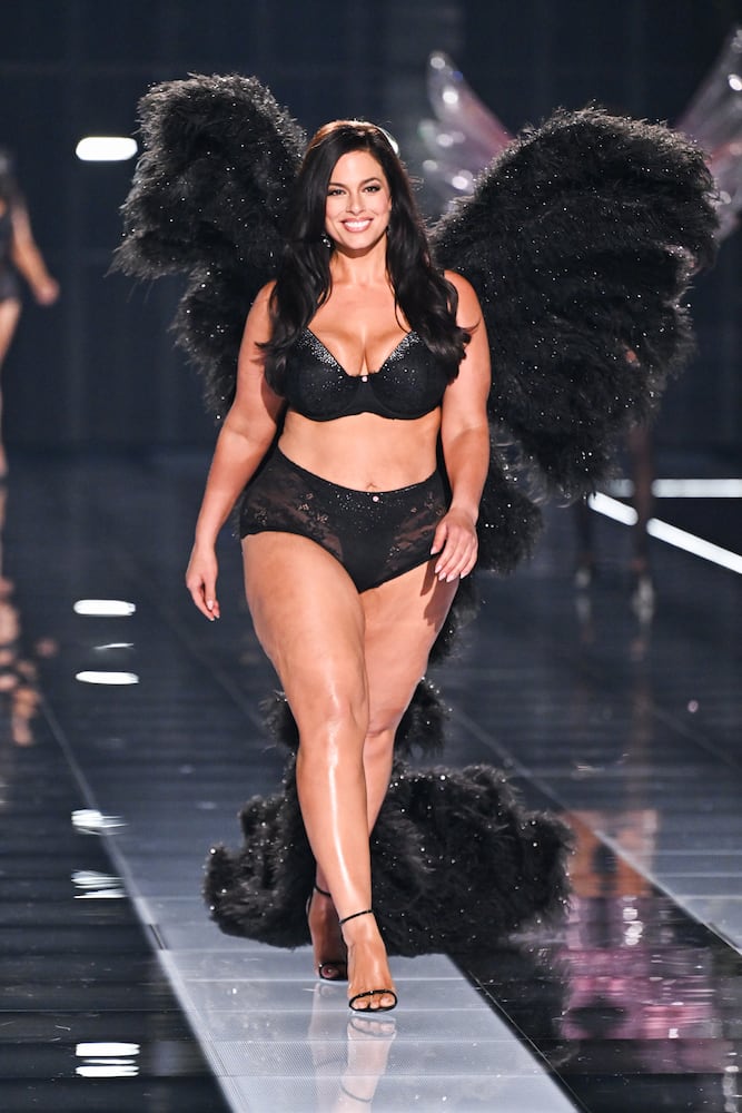 2025 Victoria's Secret Fashion Show - Show