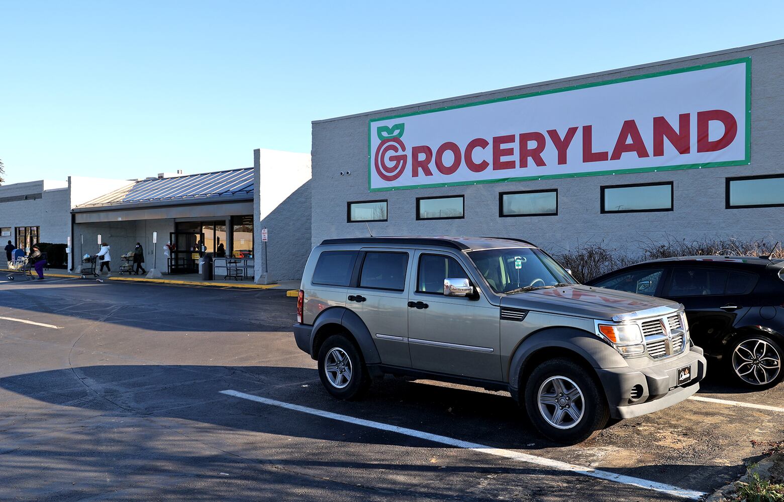 122121 Groceryland SNS