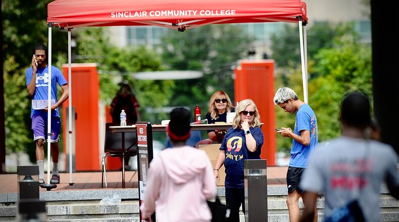 Students return to Sinclair Community College Monday, August 21, 2023 for the first day of classes. MARSHALL GORBY\STAFF