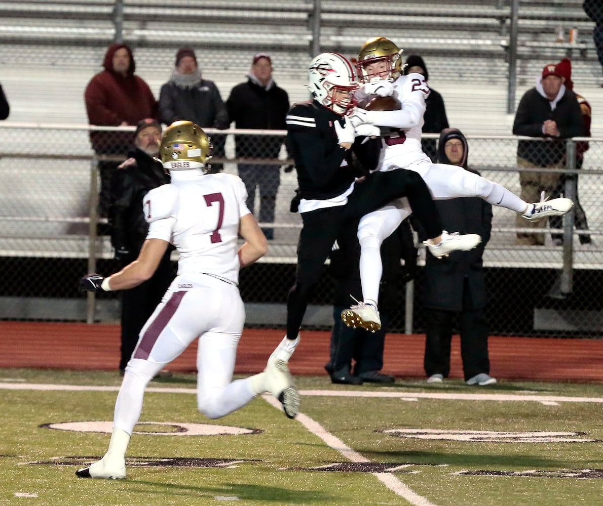 Tippecanoe Bishop Watterson FB