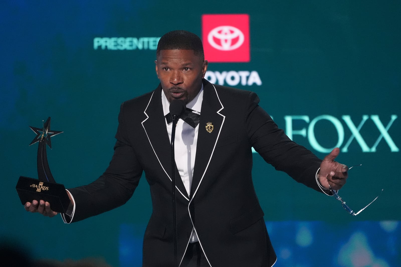 Jamie Foxx accepts the ultimate icon award during the BET Awards on Monday, June 9, 2025, at the Peacock Theater in Los Angeles. (AP Photo/Chris Pizzello)