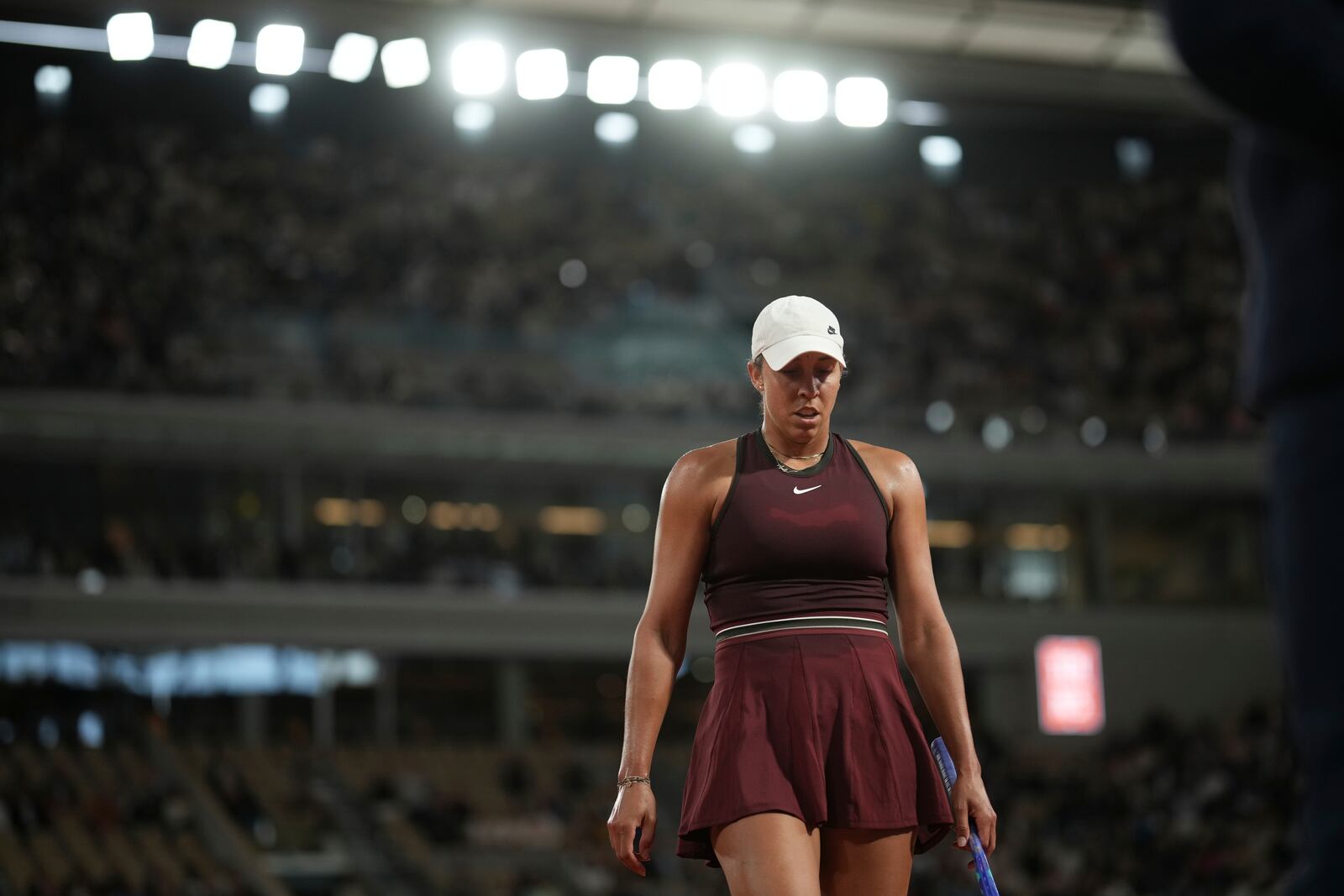 Madison Keys of the U.S. walks during the quarterfinal match of the French Tennis Open against Coco Gauff of the U.S. at the Roland-Garros stadium in Paris, Wednesday, June 4, 2025. (AP Photo/Christophe Ena)