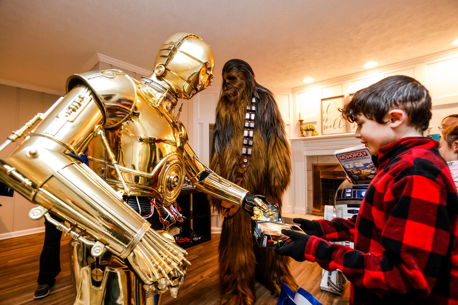 111221 McCrabb star wars