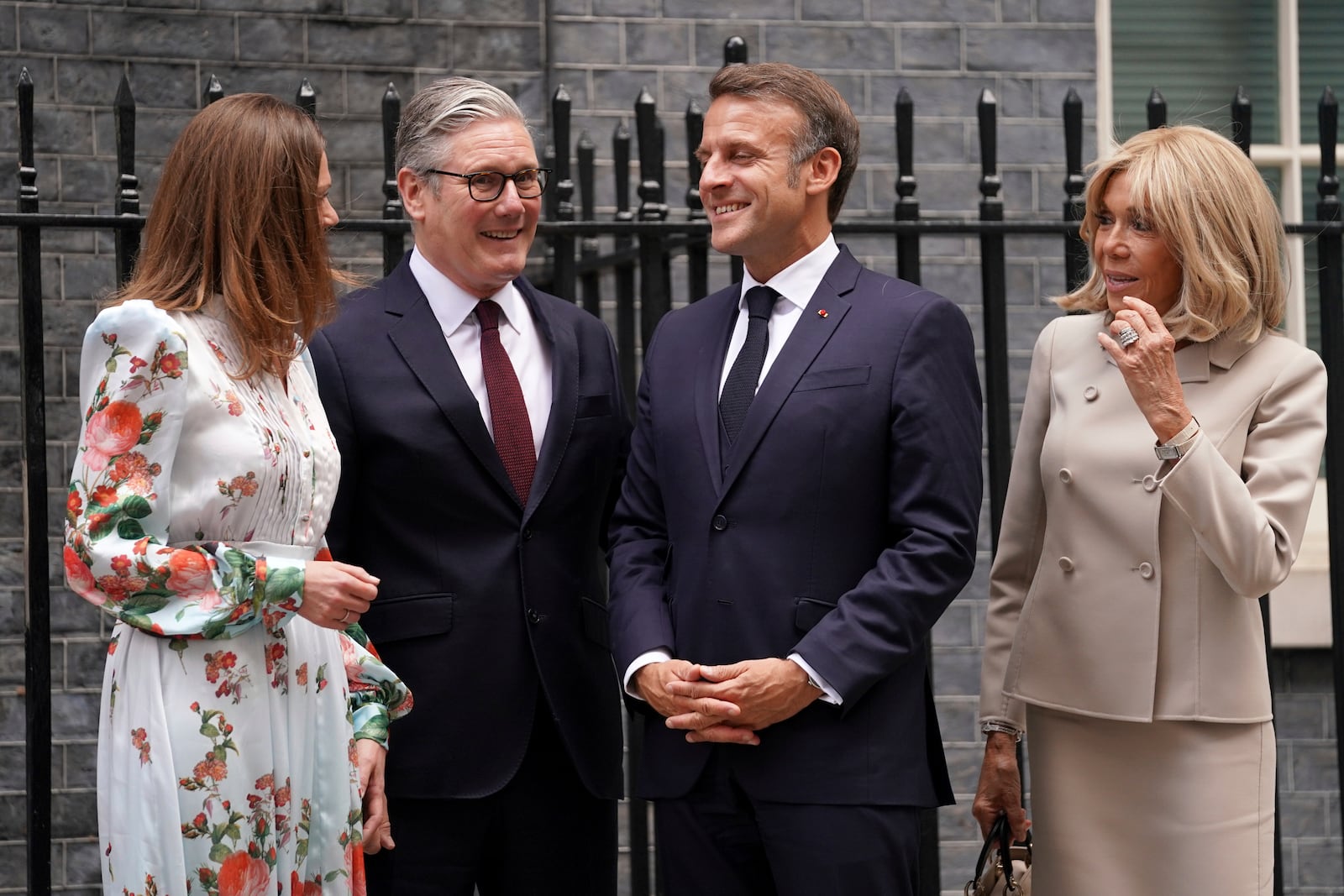 Britain's Prime Minister Keir Starmer and wife Victoria welcome French President Emmanuel Macron and wife Brigitte to 10 Downing Street in London, Wednesday, July 9, 2025.(AP Photo/Alberto Pezzali, Pool)