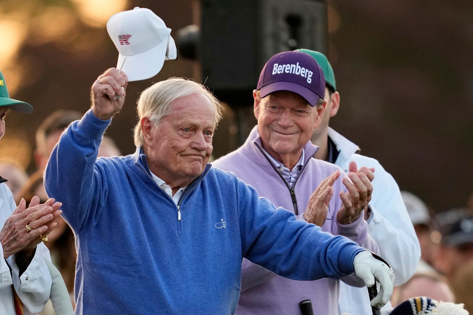 Honorary Starter Jack Nicklaus acknowledges the patrons on the first hole during the first round at the Masters golf tournament, Thursday, April 10, 2025, in Augusta, Ga. (AP Photo/David J. Phillip)