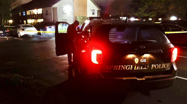 Members of the Springfield police division are on the scene of a dead body at 725 Villa Road, on Monday, January 1, 2025. MARSHALL GORBY \STAFF