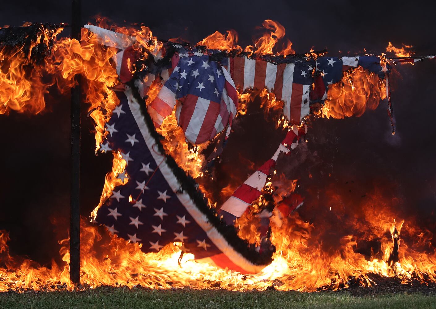 PHOTOS: Flag Retirement Ceremony