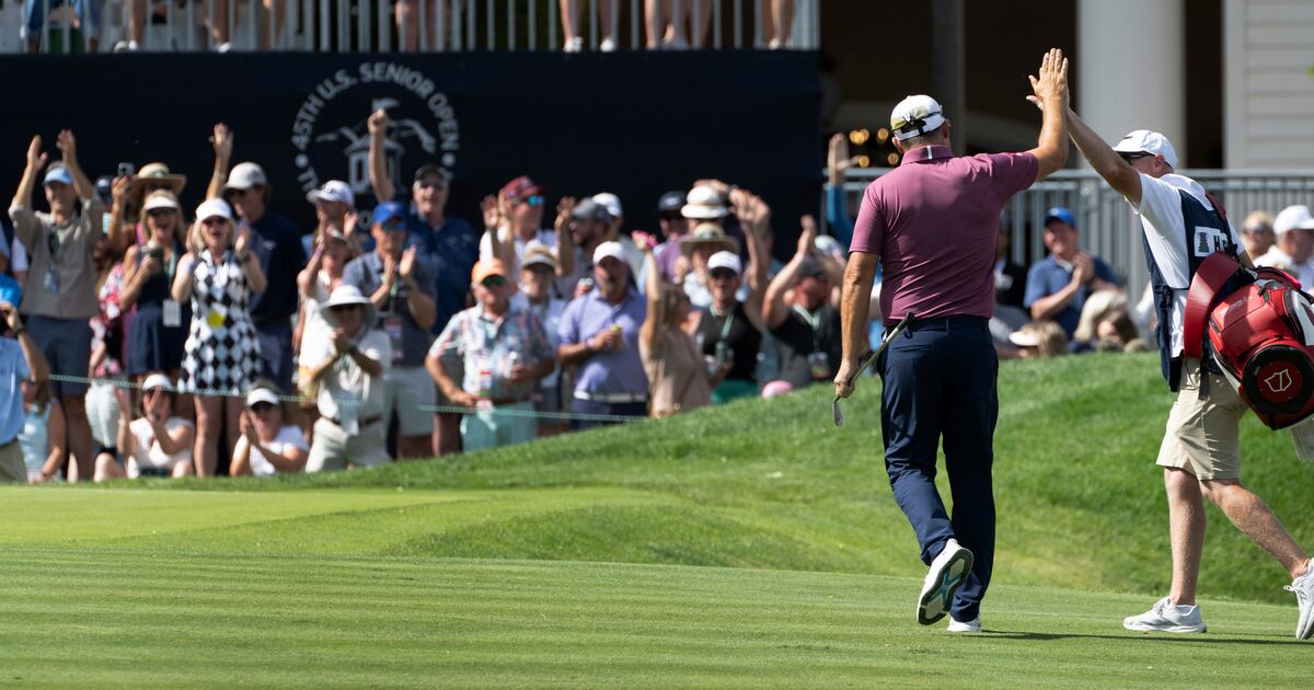 At US Senior Open, Harrington hangs on, wins head-to-head showdown with
