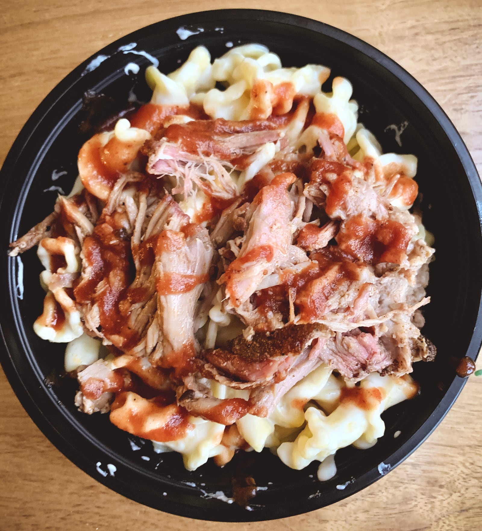 Salato Deli offers pork macaroni pulled by the barbecue for $ 10 during the week in downtown Springfield (photo contributed).