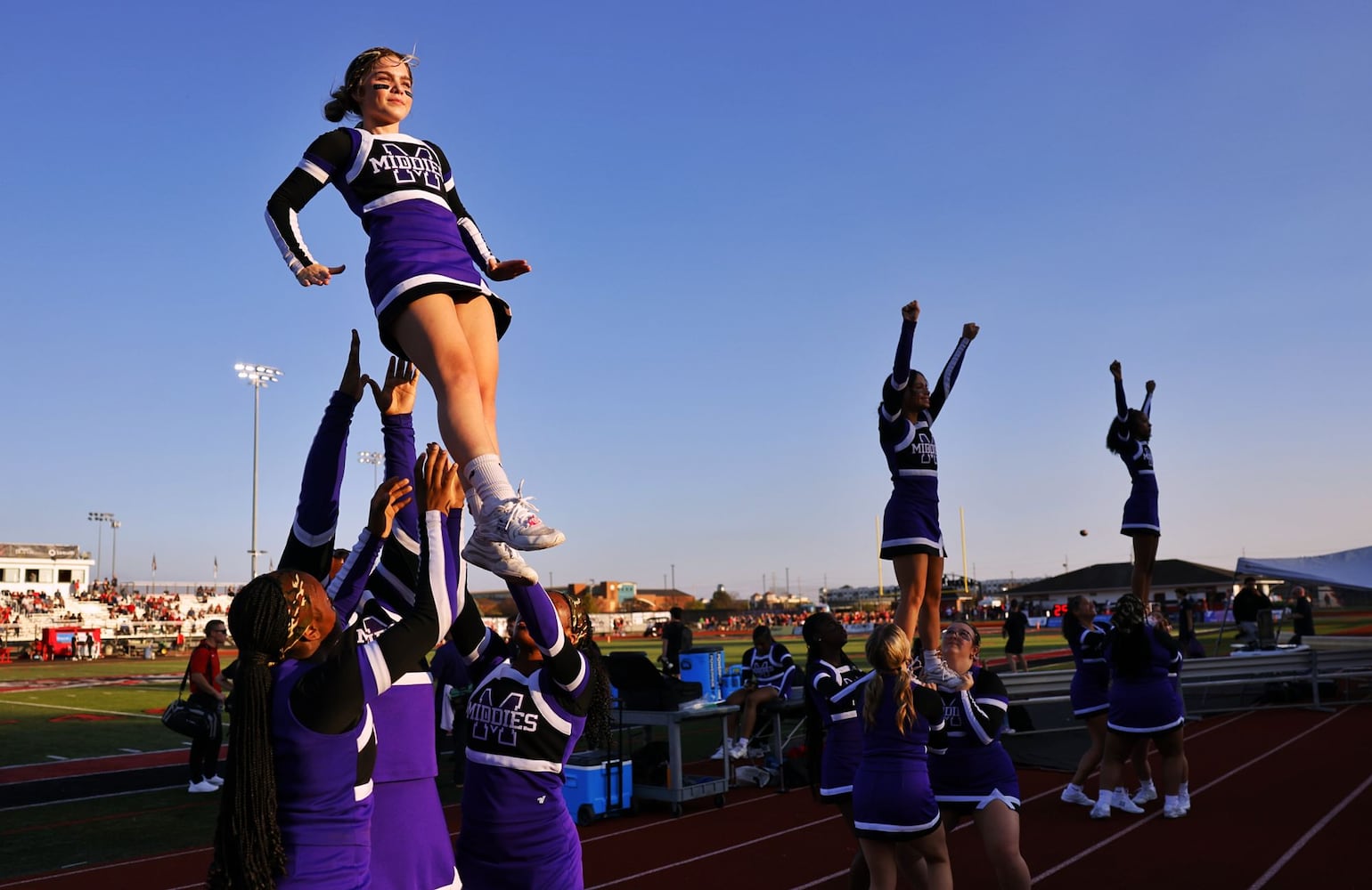 092625 Lakota West vs Middletown FB scene setter