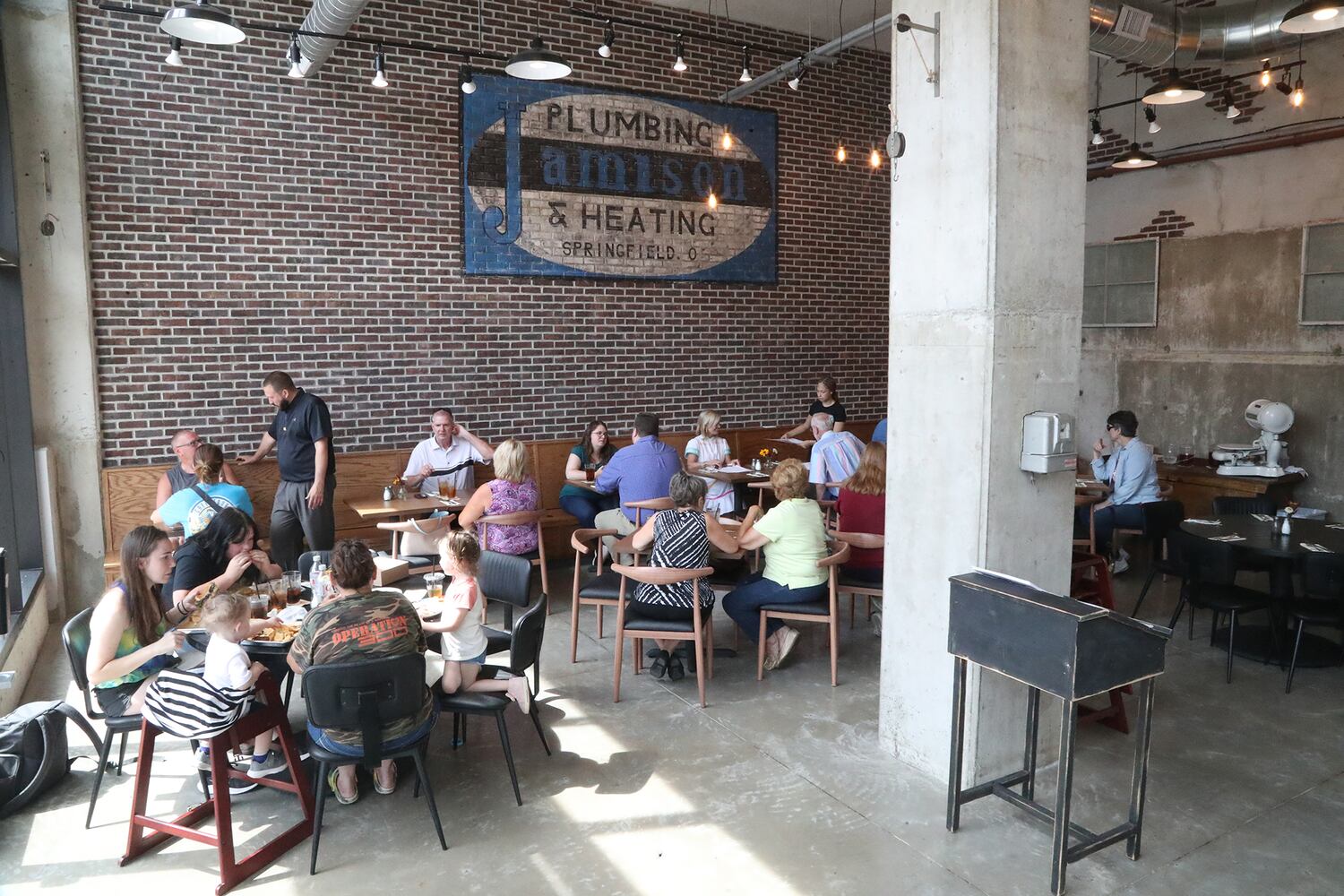 Charlo's Provisions & Eatery SNS