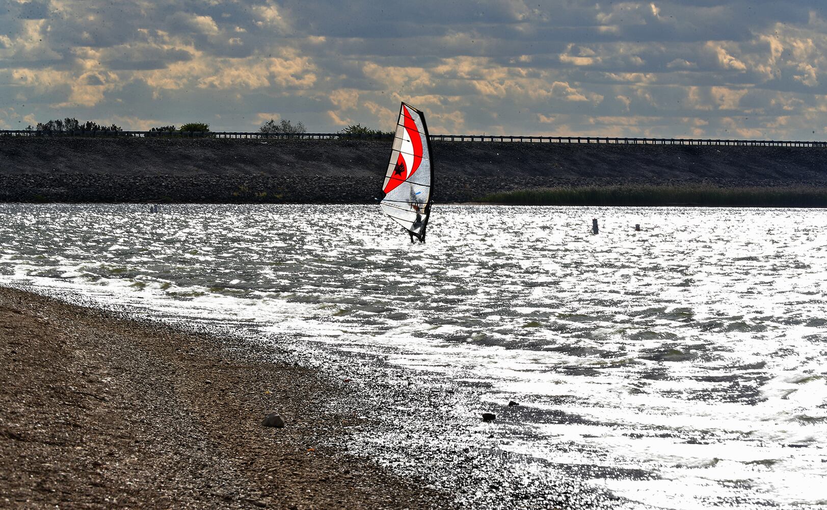 Wind Surfing SNS
