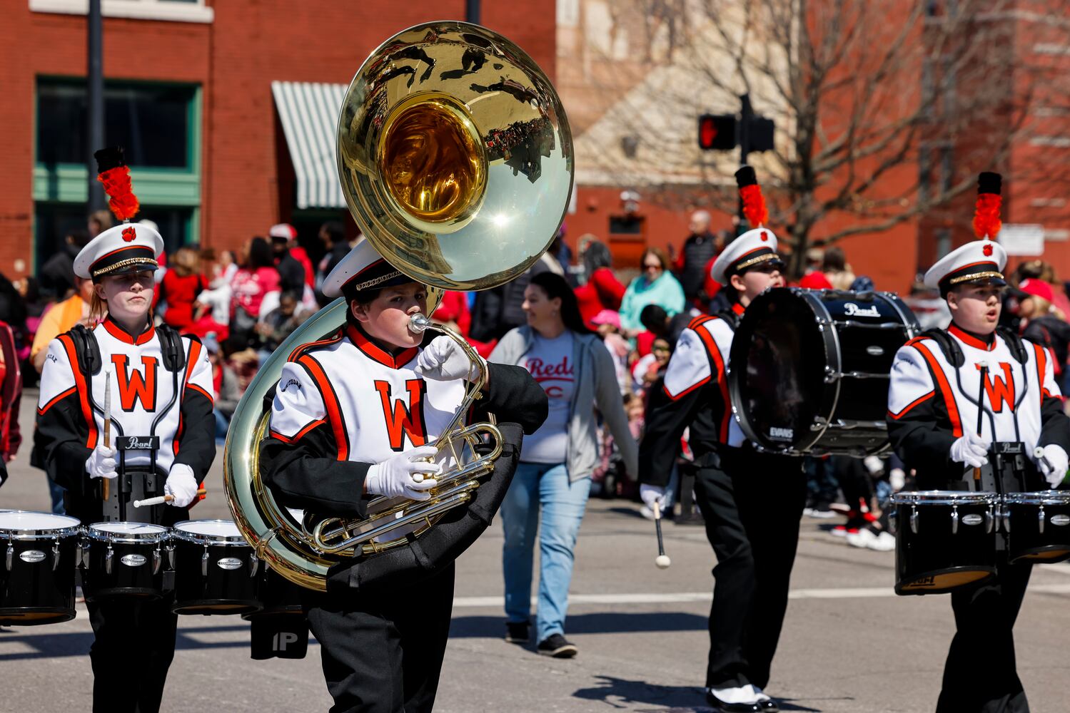 033023 Reds Parade