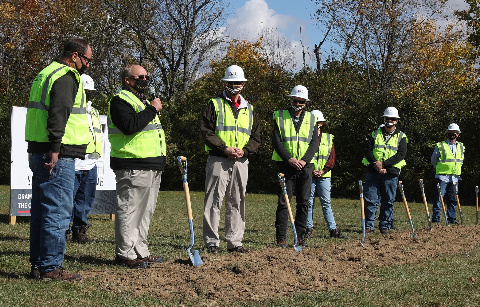 101720 NE groundbreaking