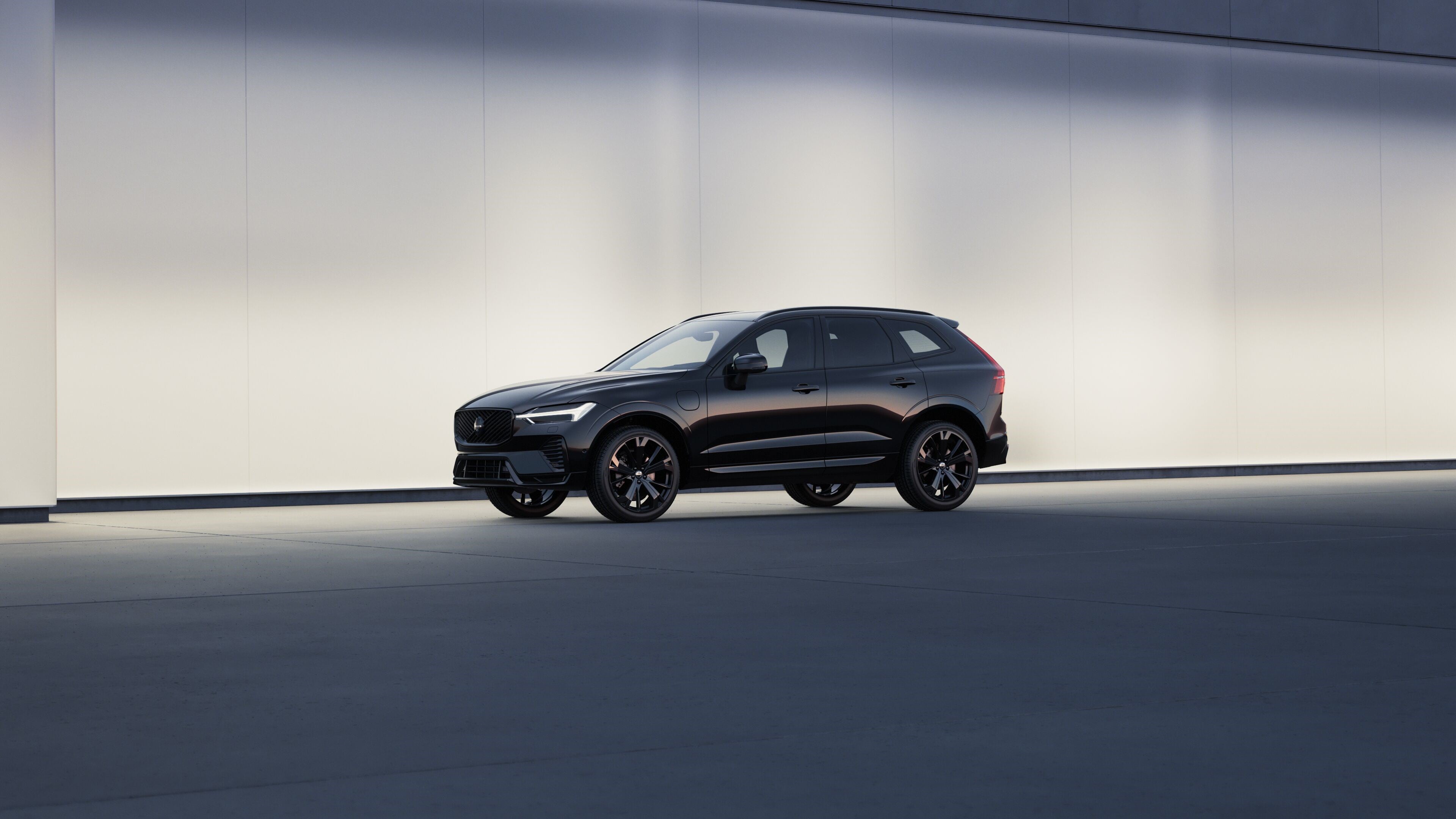 DRIVER’S SIDE: Volvo steps up its game with XC60