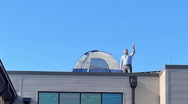 Shawnee Elementary Administrators partnered with the PTO for the Read-A-Thon fundraiser. Students raised $10,000 in  donations, so Campus Principal Kyle Phelps volunteered to sleep on the Shawnee Elementary roof one night on Tuesday, April 11. Contributed