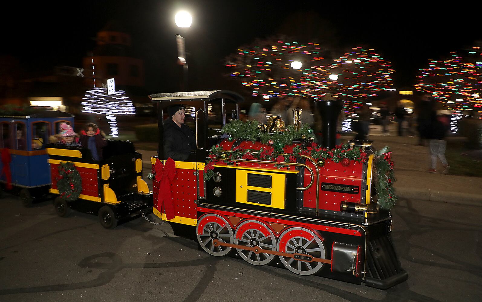 PHOTOS: Holiday in the City 2019