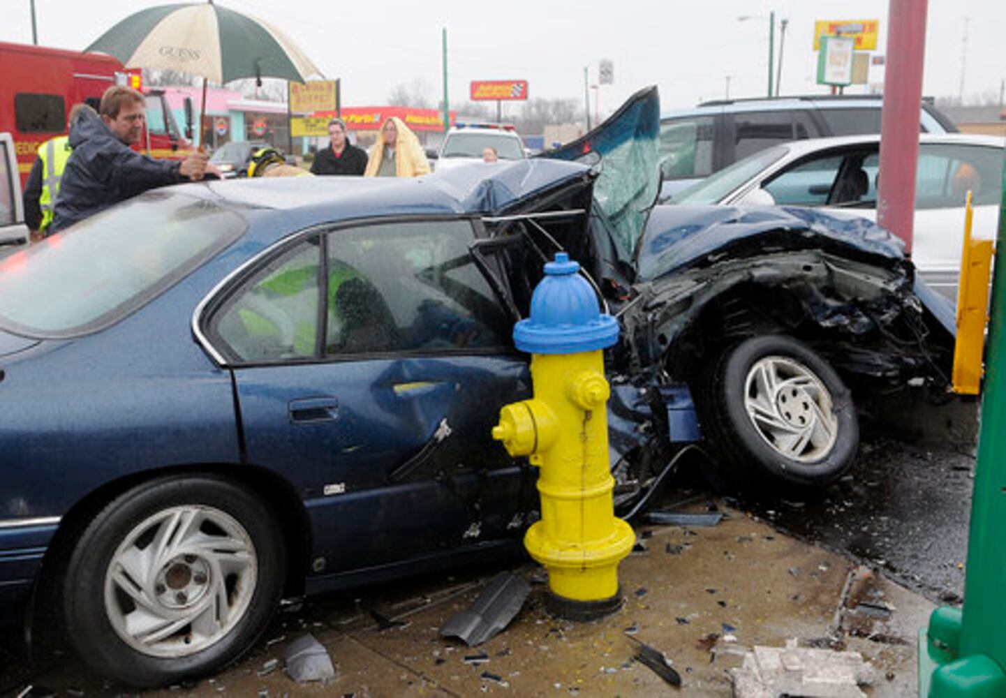 2-car crash on East Main, Belmont