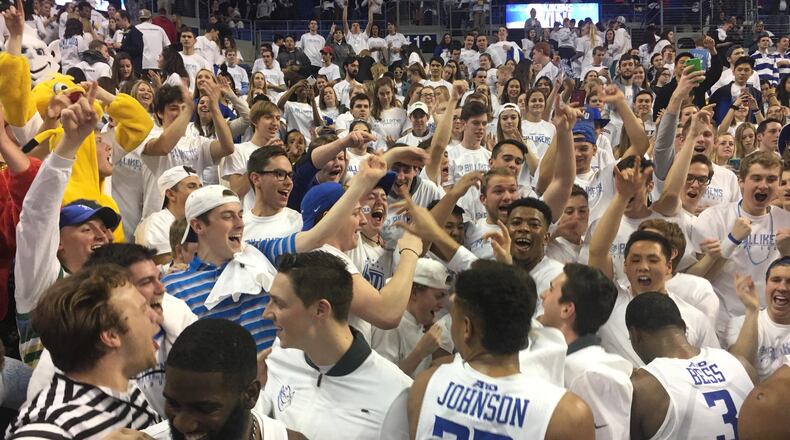 Saint Louis celebrates a victory over Dayton on Saturday, Jan. 27, 2018, at Chaifetz Arena in St. Louis, Mo.