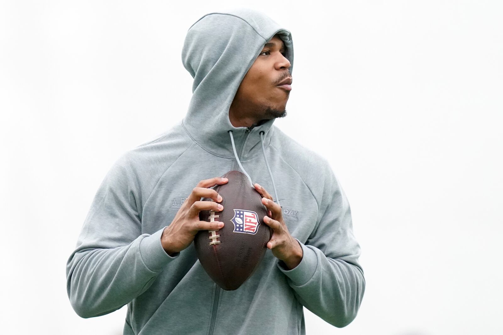 FILE - Penn State defensive lineman Abdul Carter throws during the school's NFL football pro day, Friday, March 28, 2025, in State College, Pa. (AP Photo/Matt Freed,File)