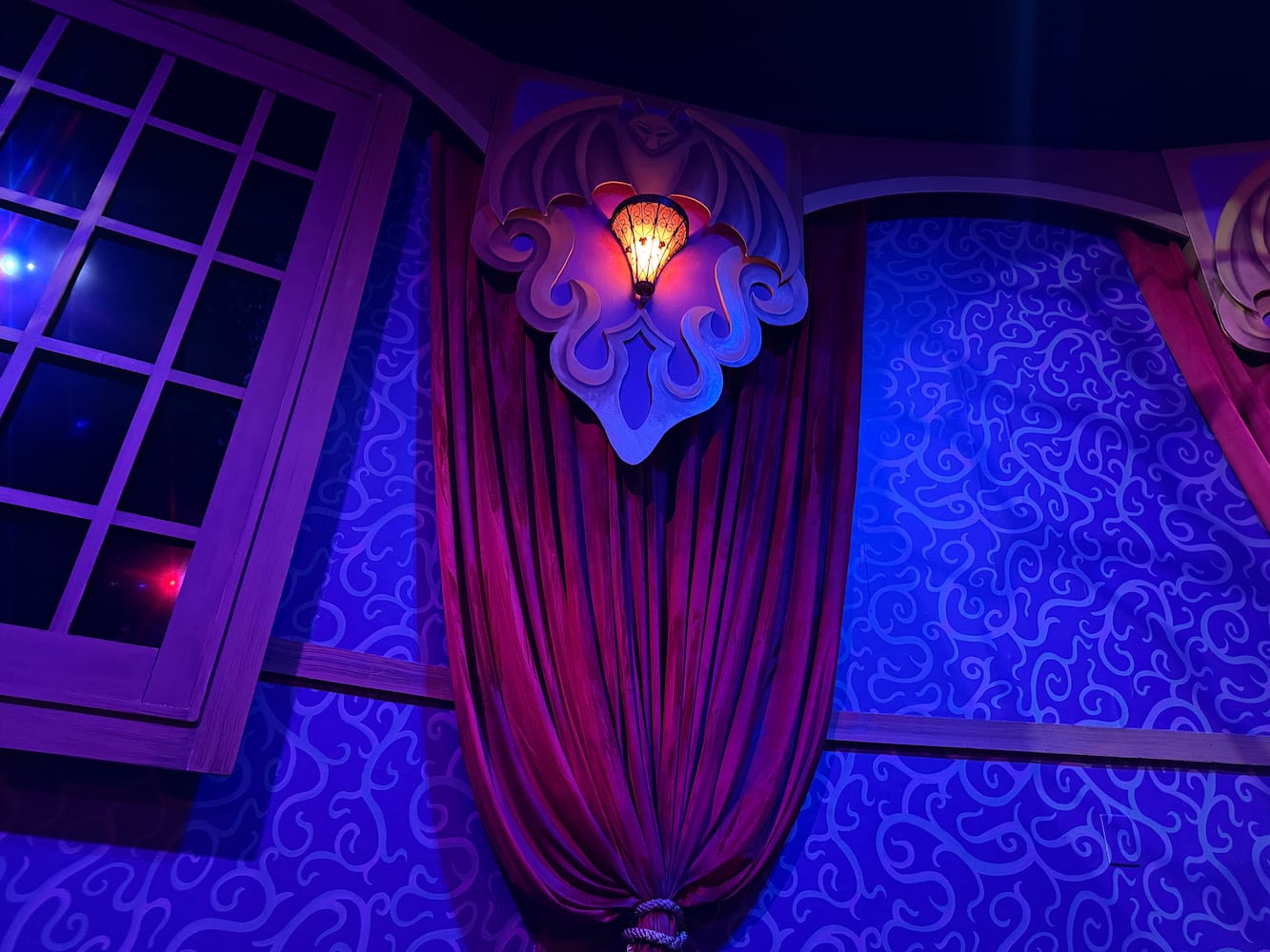 Phantom Theatre: Opening Nightmare