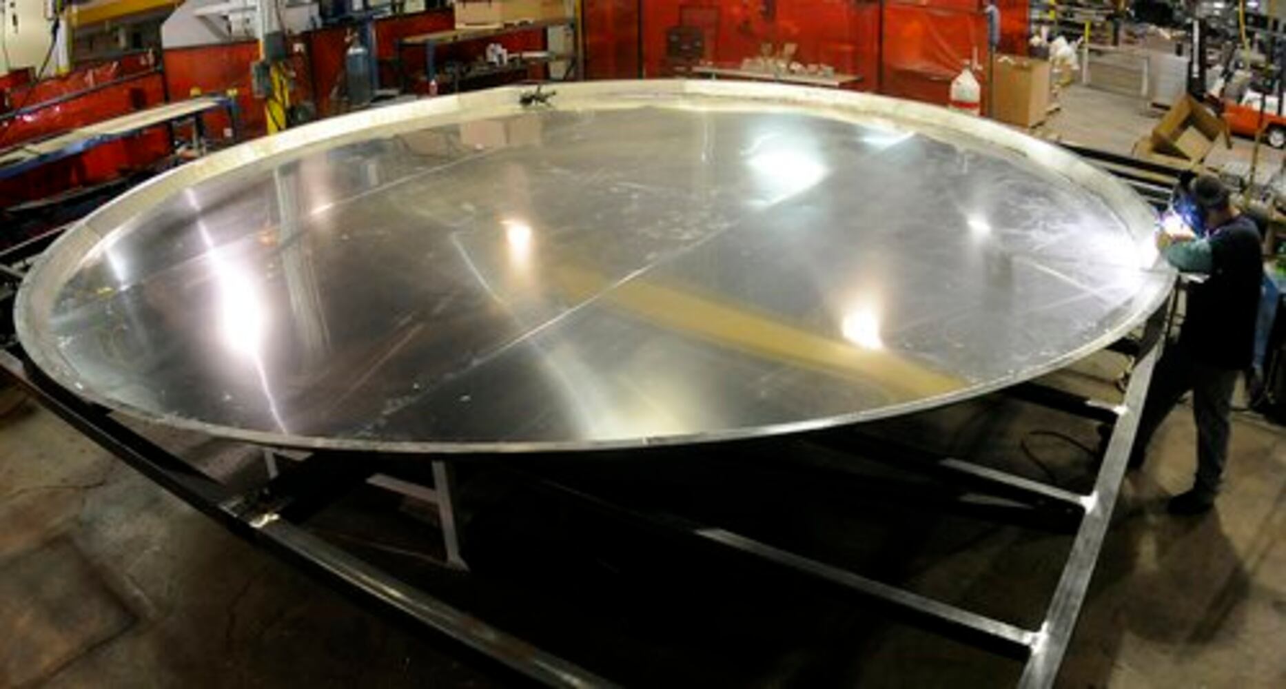 World's largest pie pan