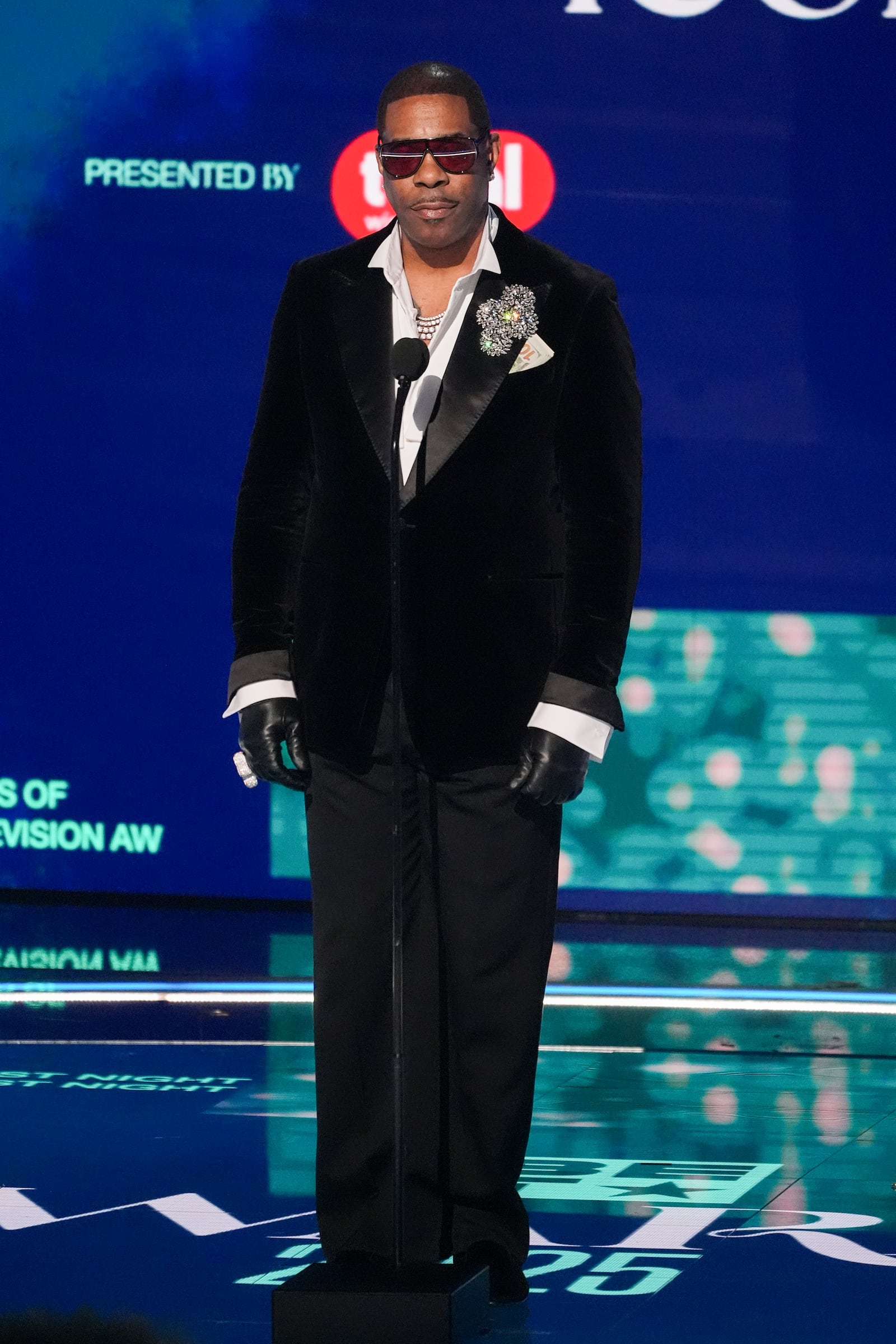 Busta Rhymes speaks about Mariah Carey during the BET Awards on Monday, June 9, 2025, at the Peacock Theater in Los Angeles. (AP Photo/Chris Pizzello)