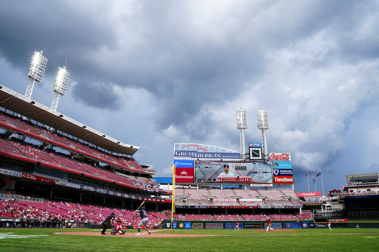 Cincinnati Reds pitcher Emilio Pagán (15) throws against Tampa Bay Rays' Jonathan Aranda (62) during the ninth inning of a baseball game, Sunday, July 27, 2025, in Cincinnati. (AP Photo/Jeff Dean)