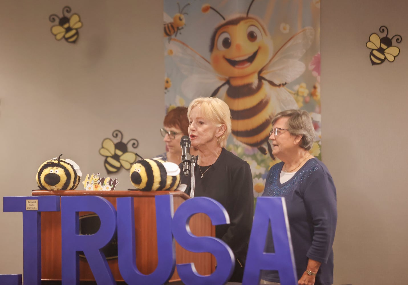 Altrusa's 26th Annual Literacy Sting 