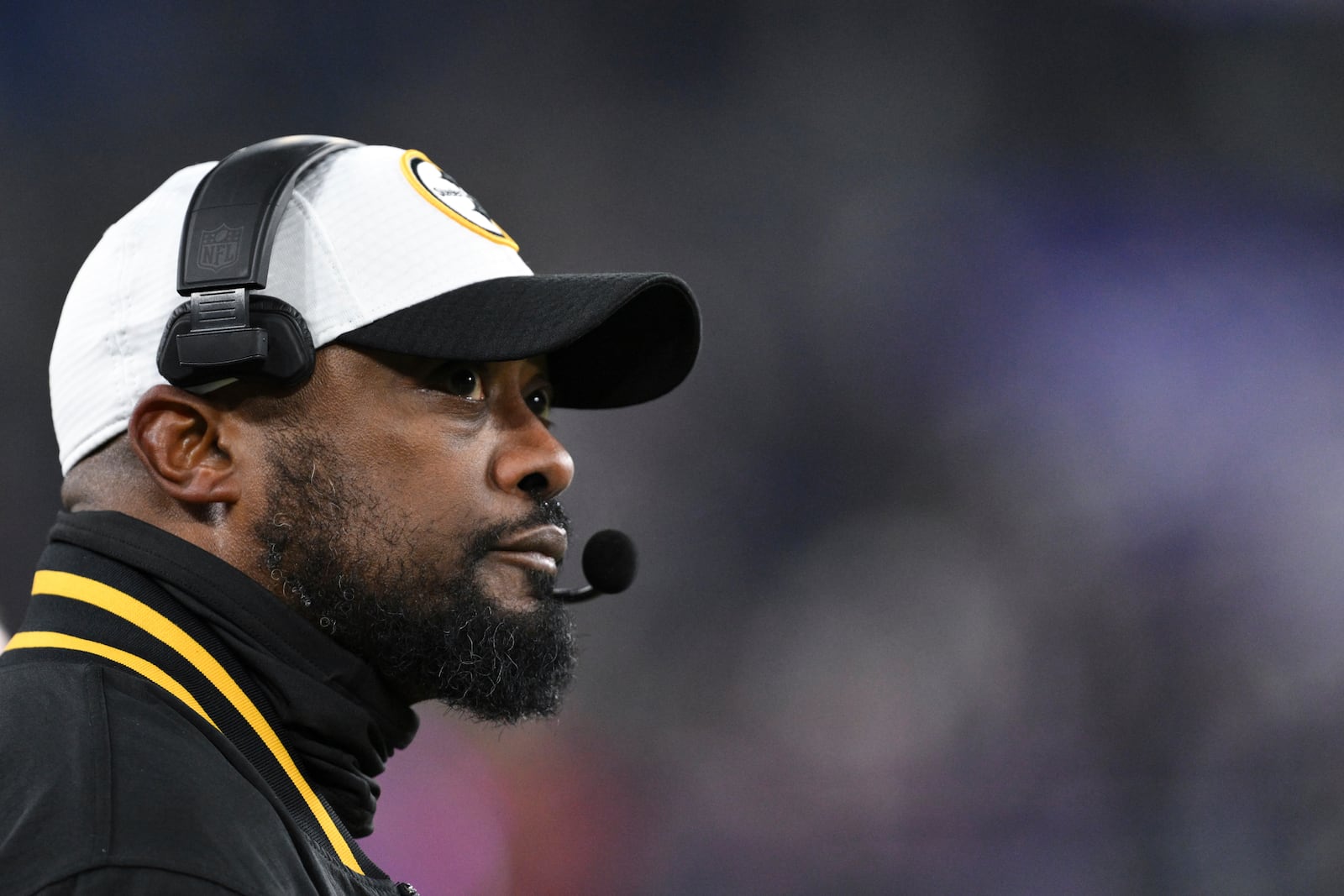 FILE - Pittsburgh Steelers head coach Mike Tomlin looks on as time expires during the fourth quarter of an NFL wild card playoff football game against the Baltimore Ravens, Saturday, Jan. 11, 2025, in Baltimore. (AP Photo/Terrance Williams, File)