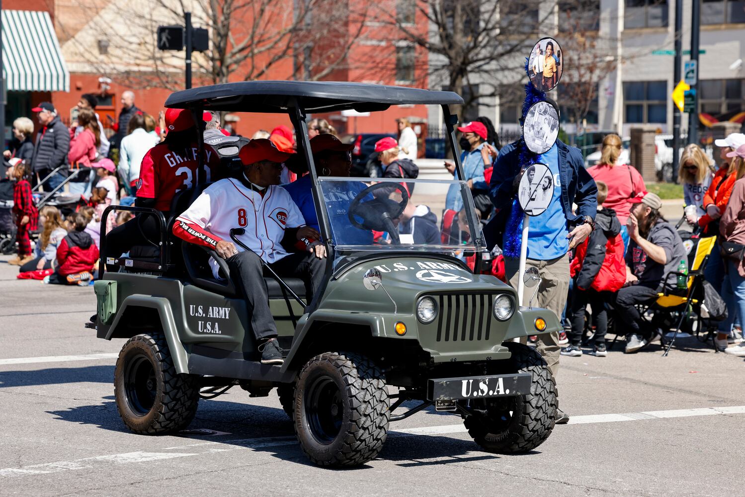 033023 Reds Parade