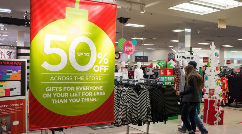 Employers are looking for 704,000 seasonal workers this holiday season. Dustin Franz for The Washington Post.