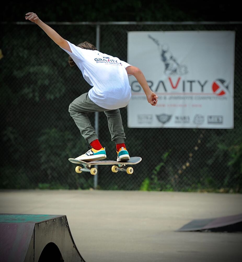 GRAVITY-X SKATE