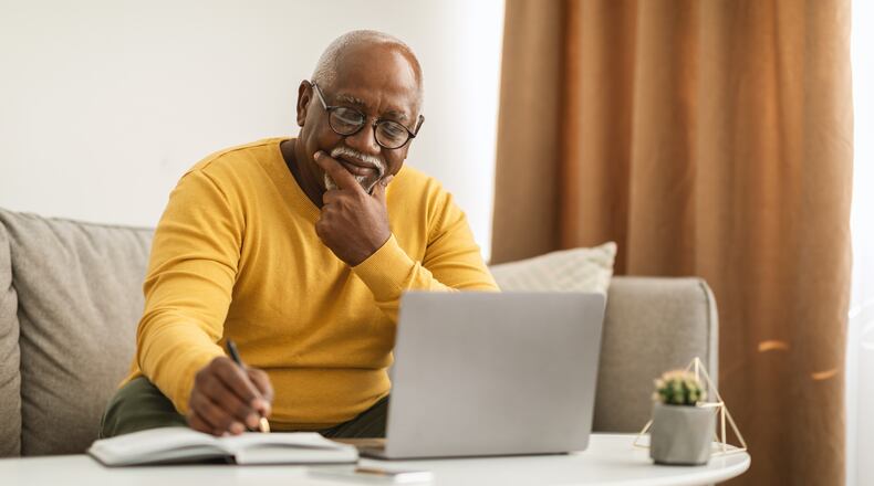 There are ways retirees can make extra money while working from home. SHUTTERSTOCK