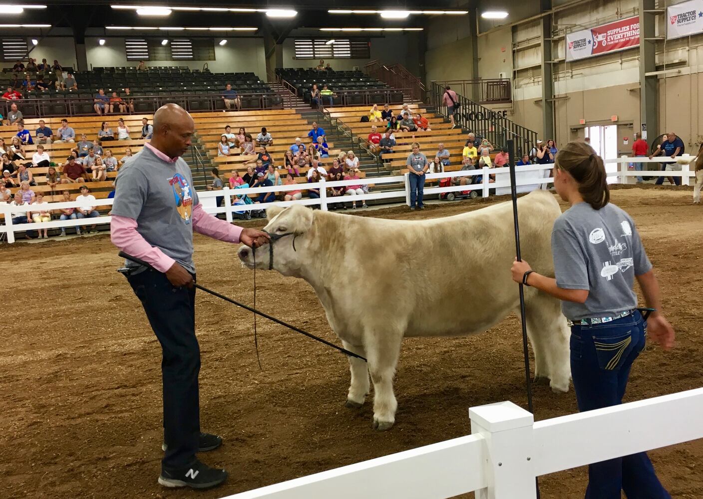 Dean's Charity Steer Show at Ohio State Fair