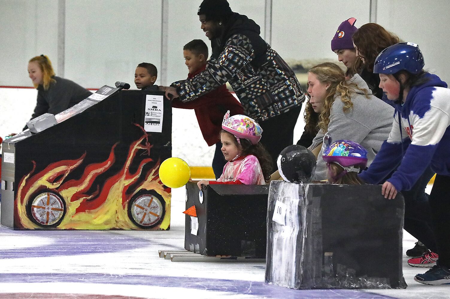 PHOTOS: Cardboard Classic Bobsled Races