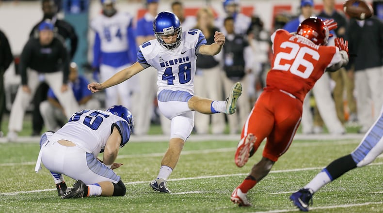 Jake Elliott of the Memphis Tigers tries a 48-yard field goal against the Houston Cougars in a 2015 game in Houston.