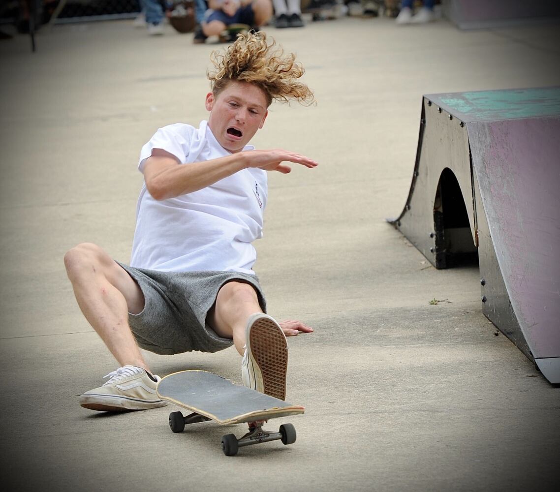 GRAVITY-X SKATE