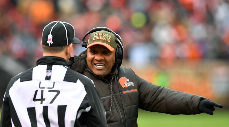 CLEVELAND, OH - NOVEMBER 19: Head coach Hue Jackson of the Cleveland Browns talks with a line judge in the first half against the Jacksonville Jaguars at FirstEnergy Stadium on November 19, 2017 in Cleveland, Ohio. (Photo by Jason Miller/Getty Images)