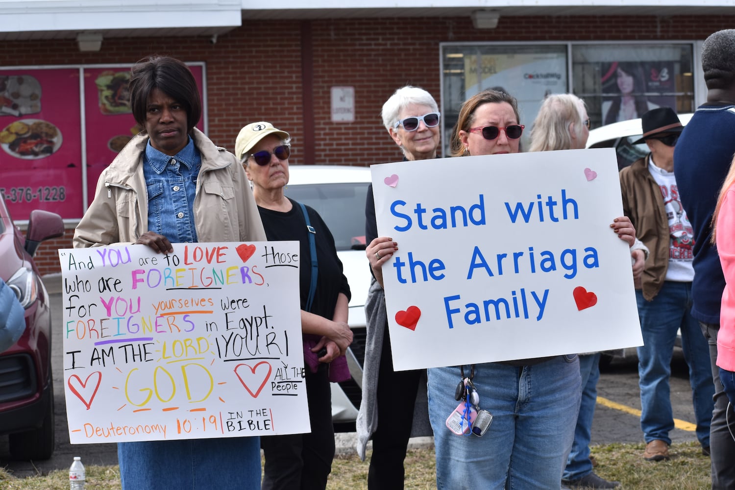Springfield G92 advocates for Juan Arriaga Reyes