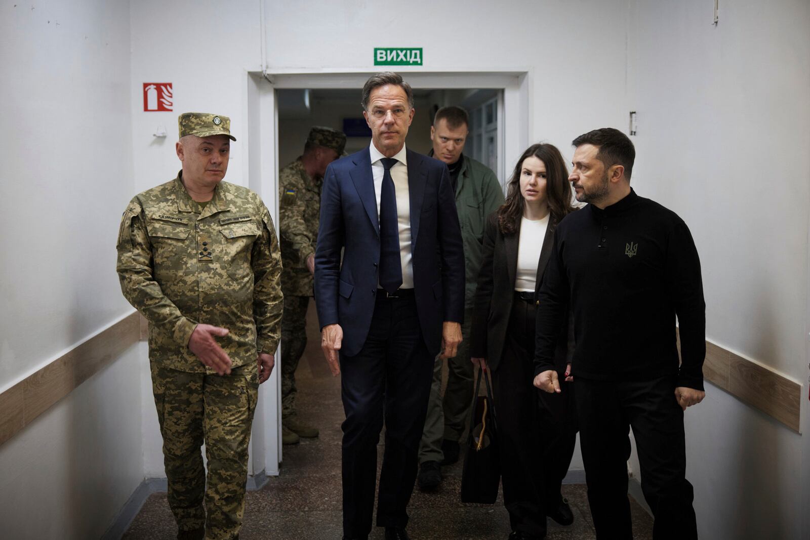 In this photo provided by the Ukrainian Presidential Press Office, NATO Secretary General Mark Rutte, center, and Ukraine's President Volodymyr Zelenskyy, right, visit a military hospital in Odesa, Ukraine, Tuesday, April 15, 2025.(Ukrainian Presidential Press Office via AP)