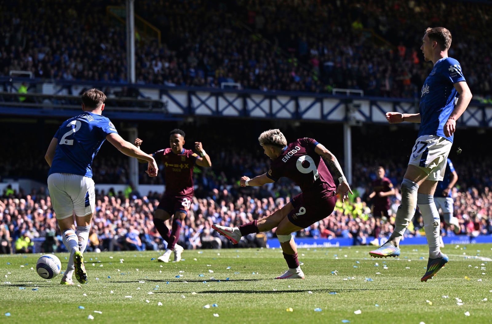 Ipswich Town's Julio Enciso shoots towards goal, during the English Premier League soccer match between Everton and Ipswich Town, at Goodison Park, in Liverpool, England, Saturday May 3, 2025. (Cody Froggatt/PA via AP)