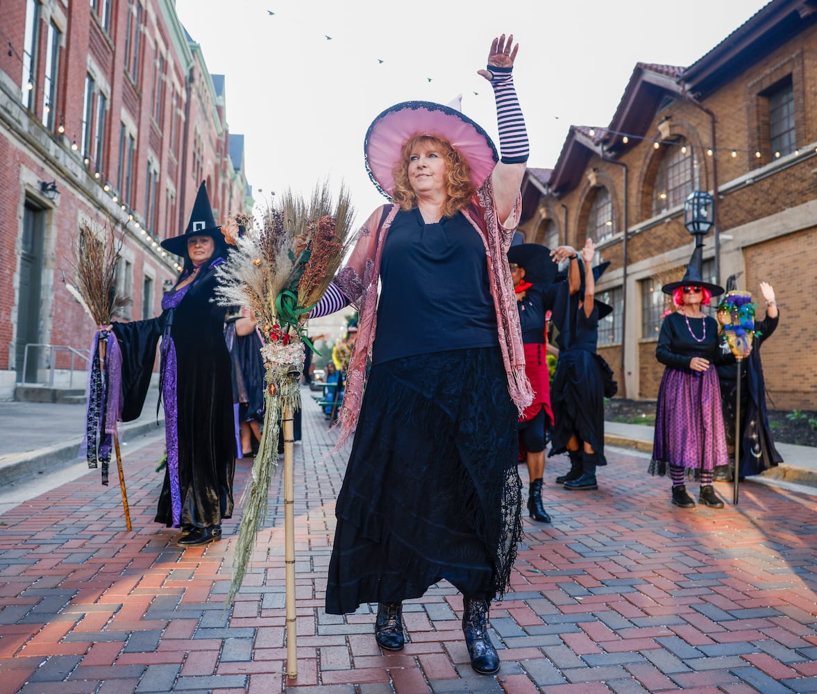 Rose City Witches Performance 