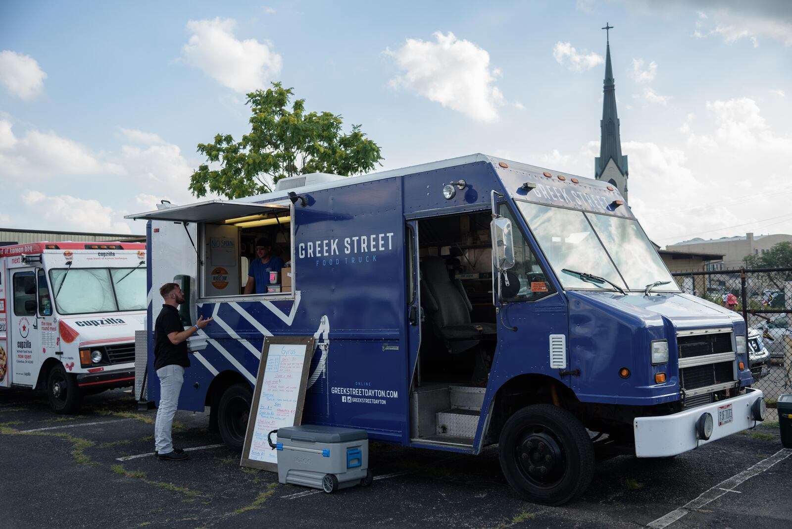 The Yellow Cab food truck rally. TOM GILLIAM / CONTRIBUTING PHOTOGRAPHER