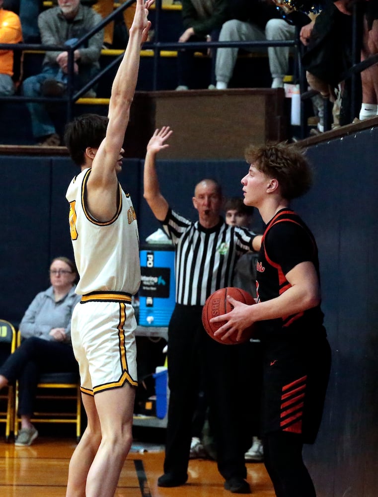 Waynesville Oakwood basketball