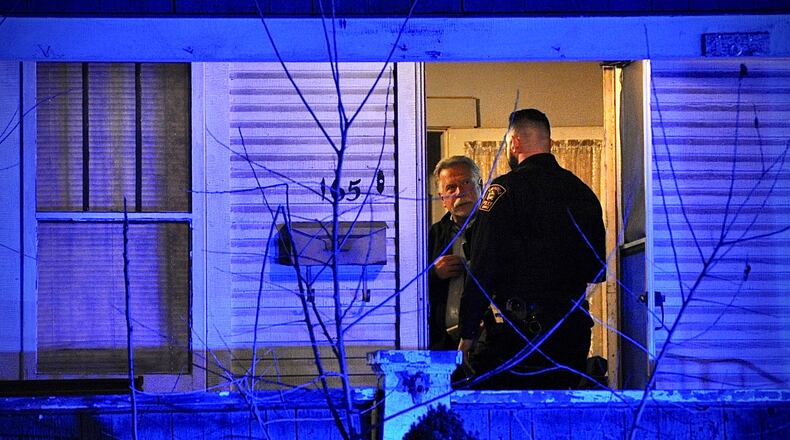 Springfield Police Division officers responded to a shooting that left one man dead on Willis Avenue on Sunday, Nov. 6, 2022. MARSHALL GORBY/STAFF