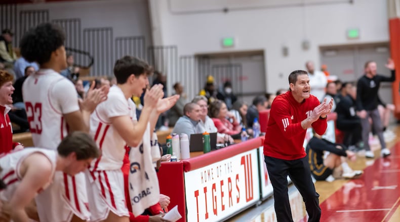 Wittenberg's Darren Hertz coaches during a game in the 2025-26 season at Pam Evans Smith Arena. Photo by John Coffman