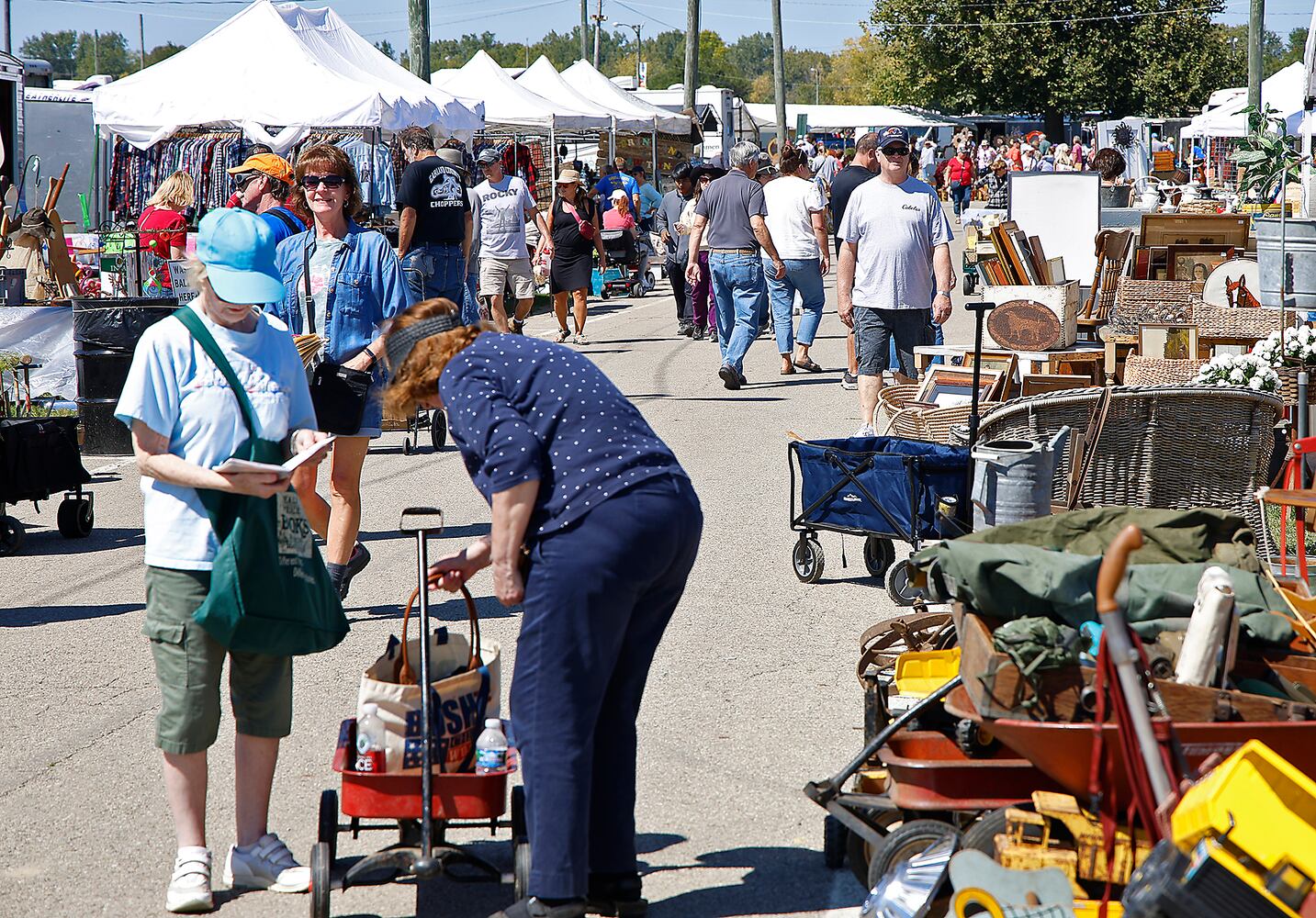 Antique Show SNS