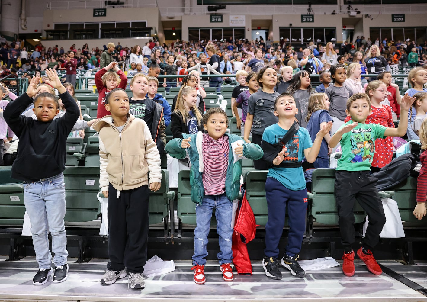 DDN 111925 Bellarmine Wright State WBK Local Focus DDN